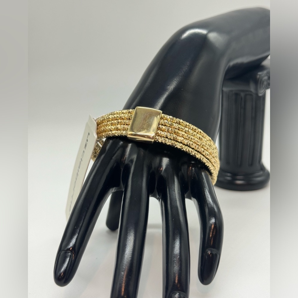 Liz Claiborne Gold Tone Bangle Bracelet